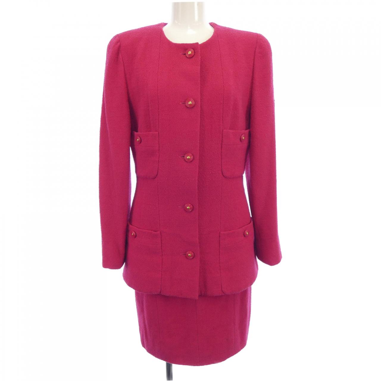 Chanel Suit Set