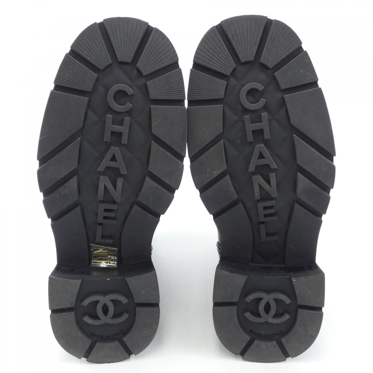 Chanel G45282B14454 Calfskin Knit Metal Boots