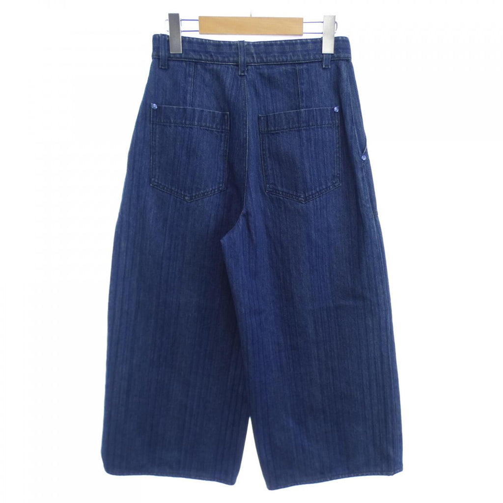 Chanel Jeans