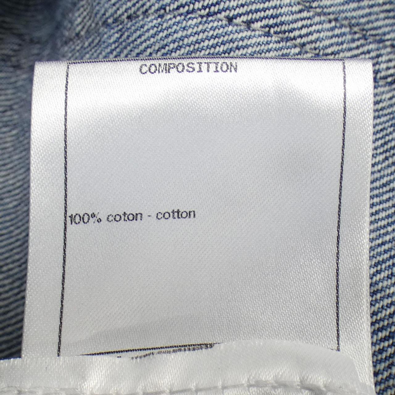 Chanel Jeans