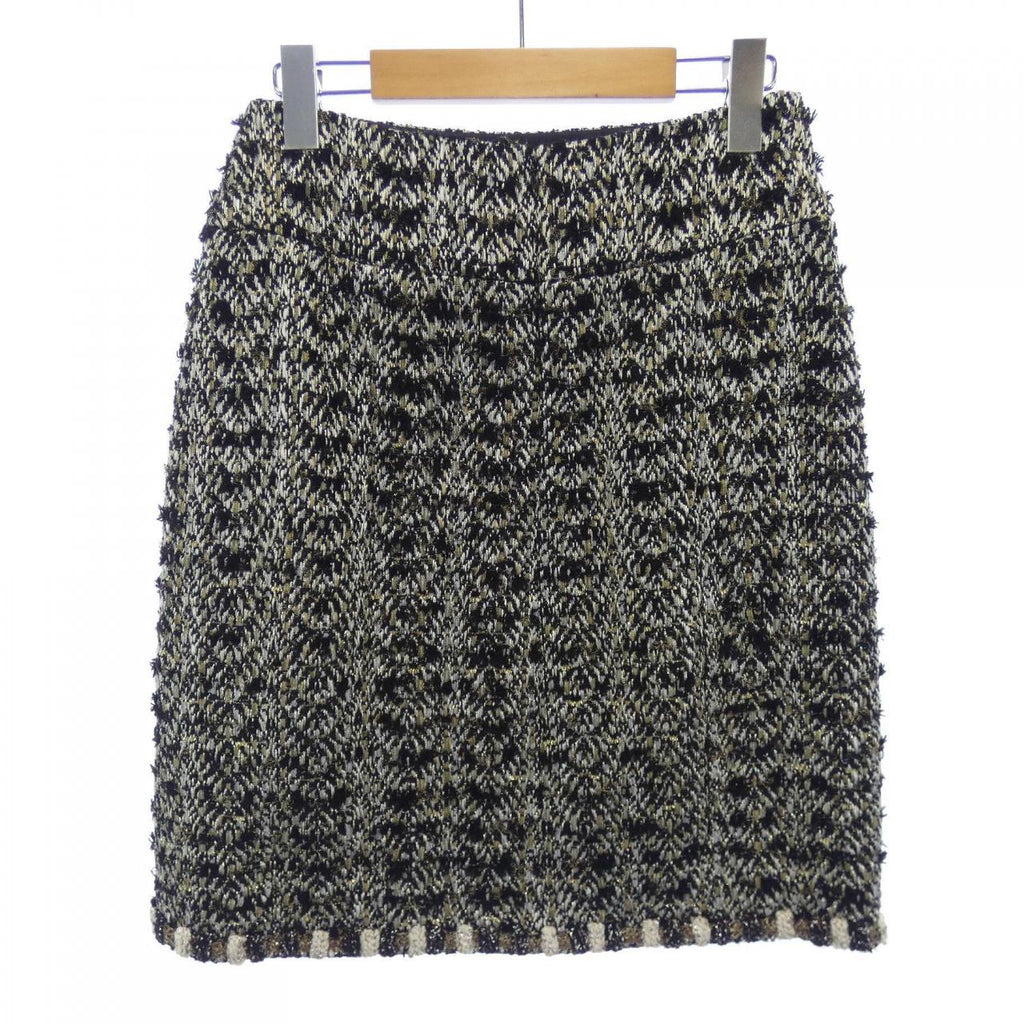 Chanel P44043V32312 Skirt