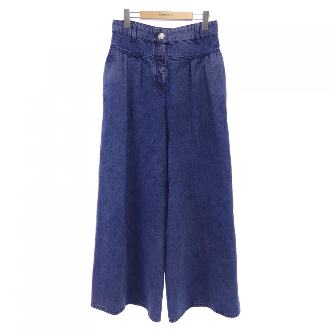 Chanel P73404V65053 Jeans