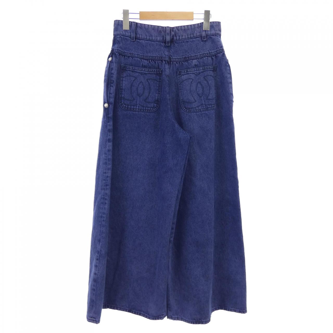 Chanel P73404V65053 Jeans