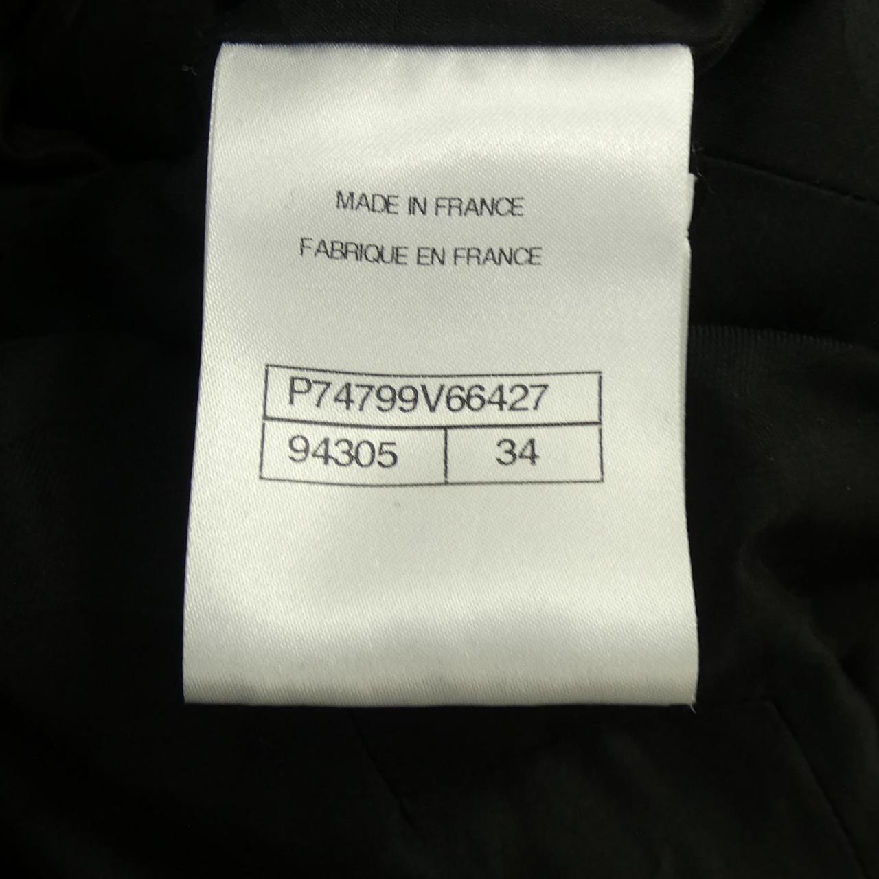Chanel P74799V66427 Jacket