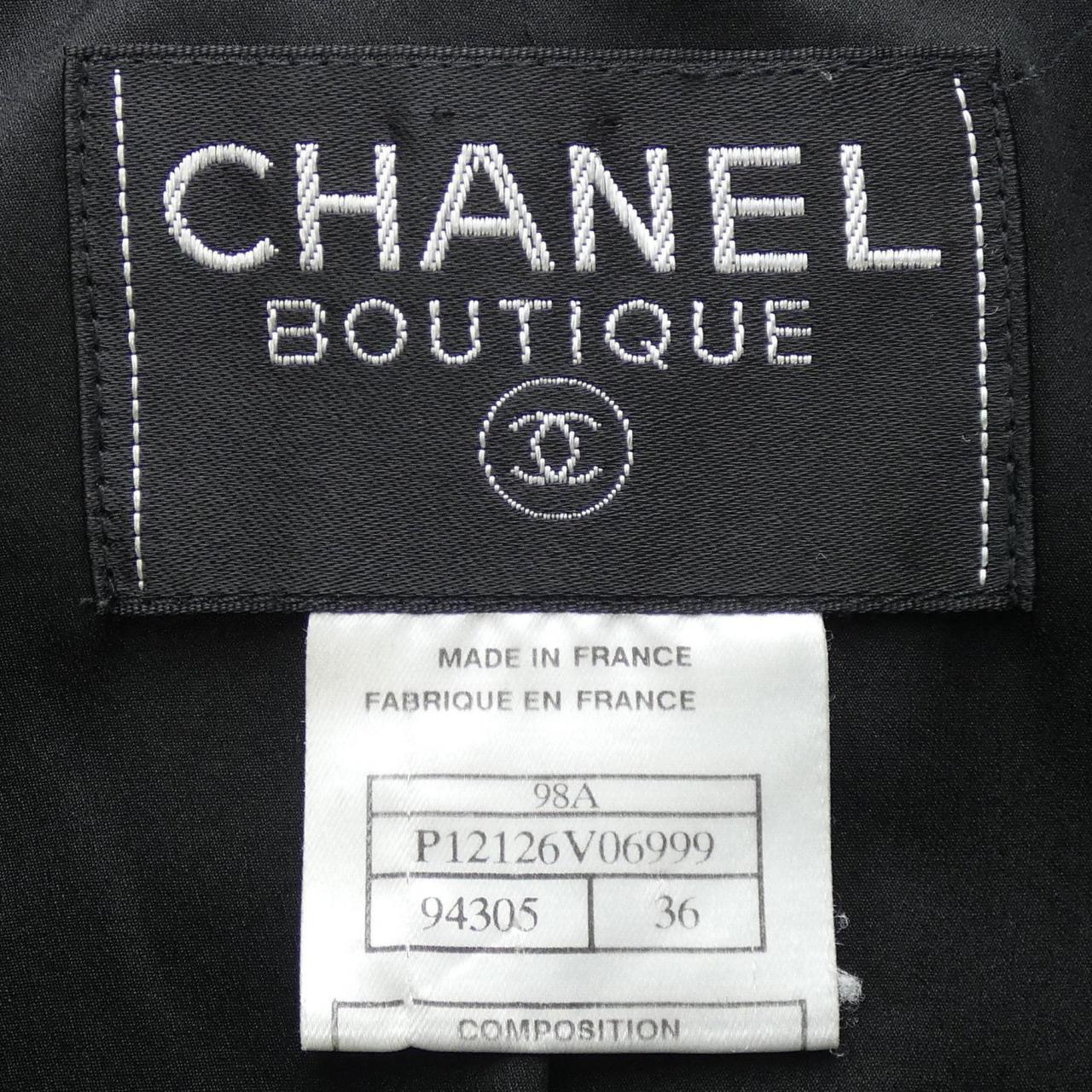 Chanel P12126V06999 98A Collarless Jacket Outerwear