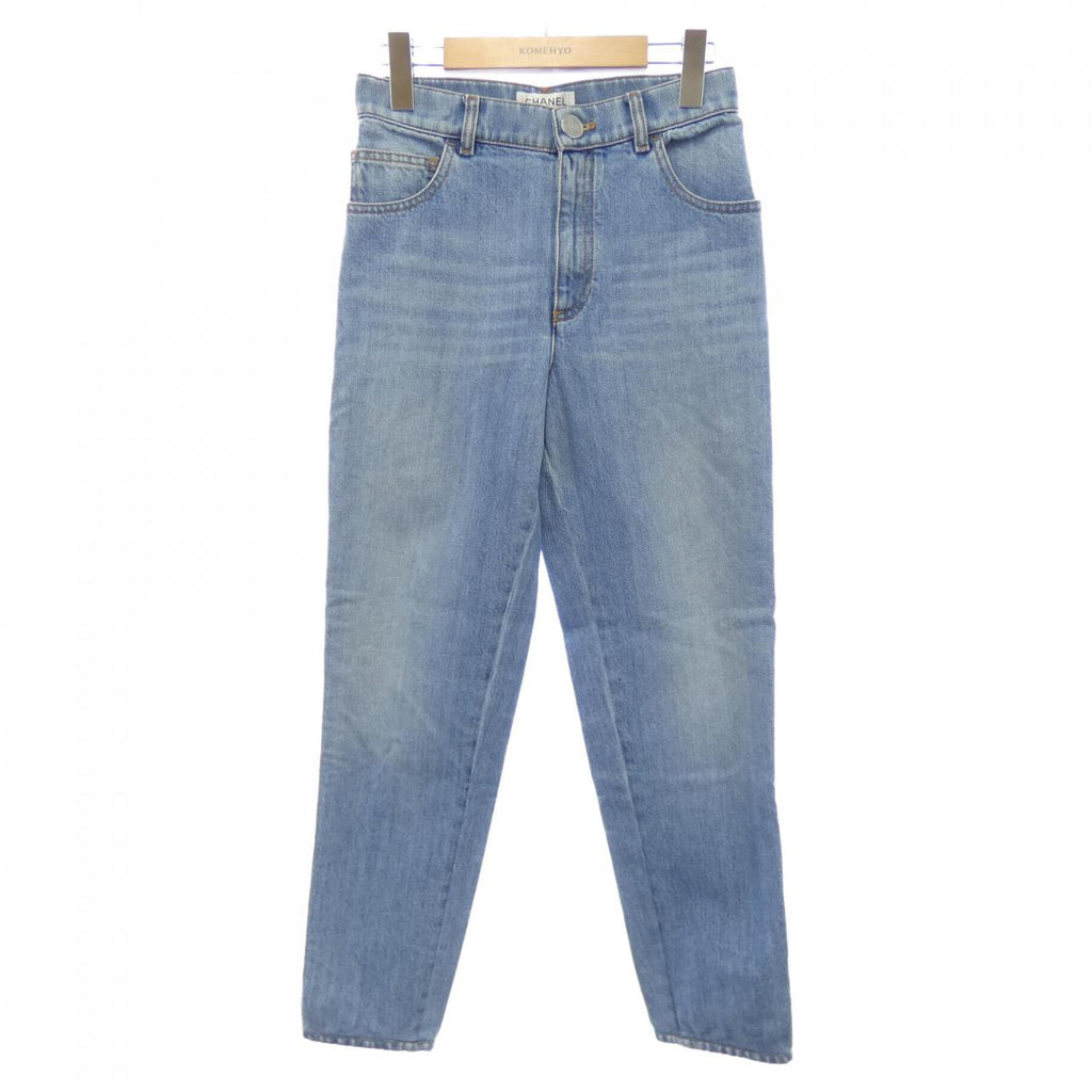 Chanel P59532V45242 Jeans