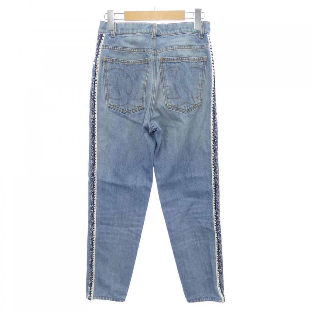 Chanel P59532V45242 Jeans