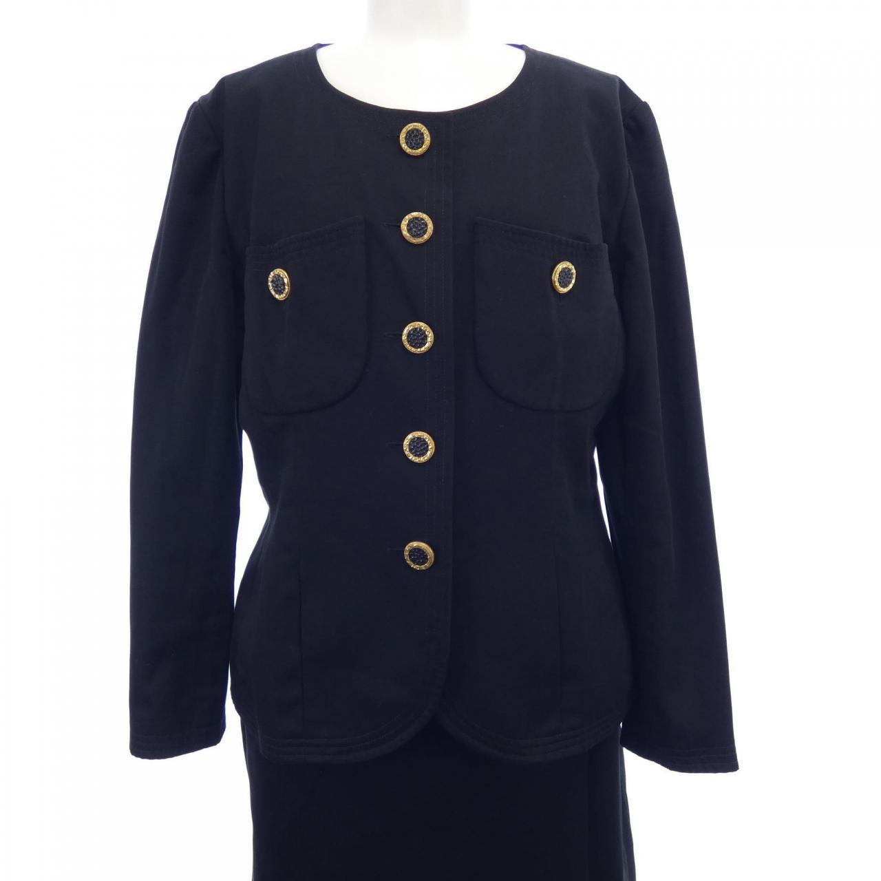 Chanel Suit Set
