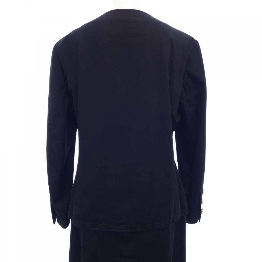 Chanel Suit Set