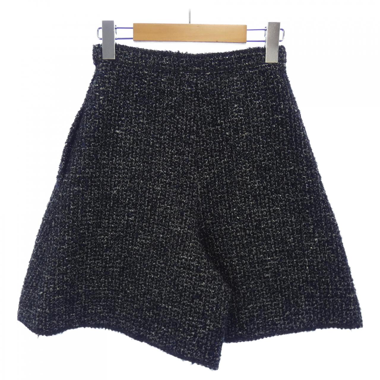 Chanel P47048V34944 Shorts