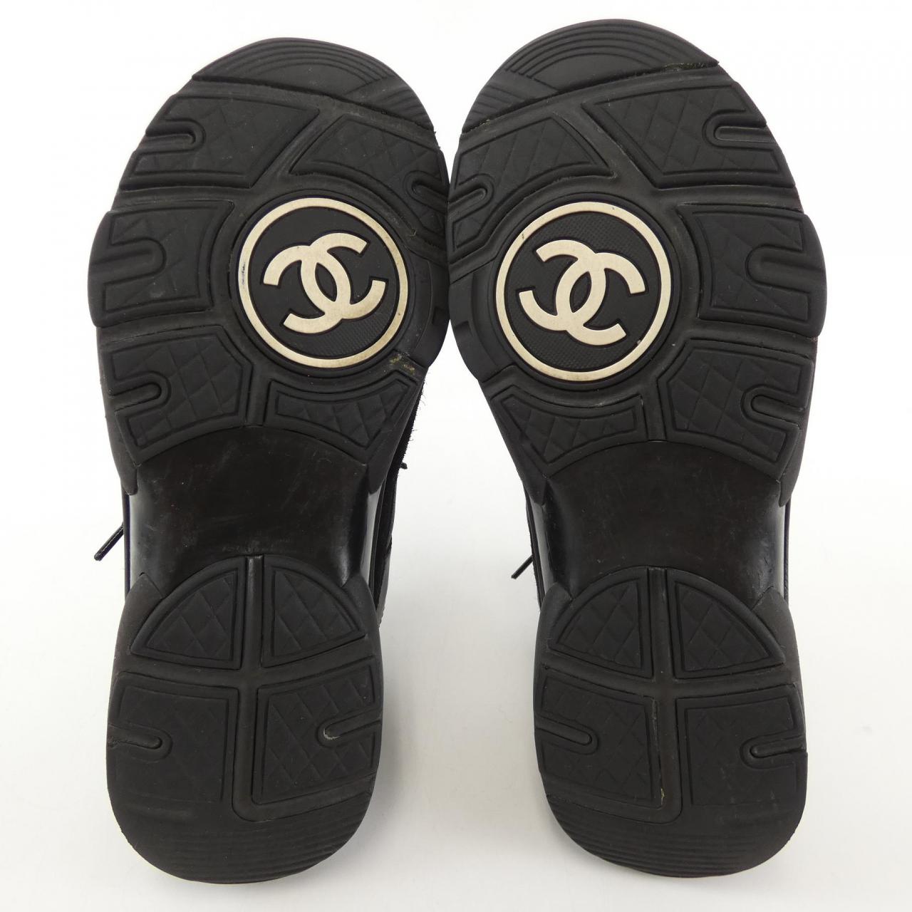 Chanel G33745Y52846 Calfskin Lambskin Fabric Sneakers