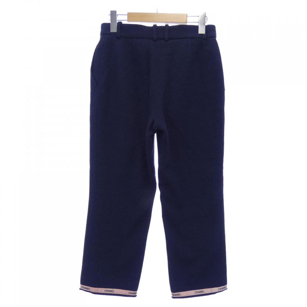 Chanel P70103V33633 Pants