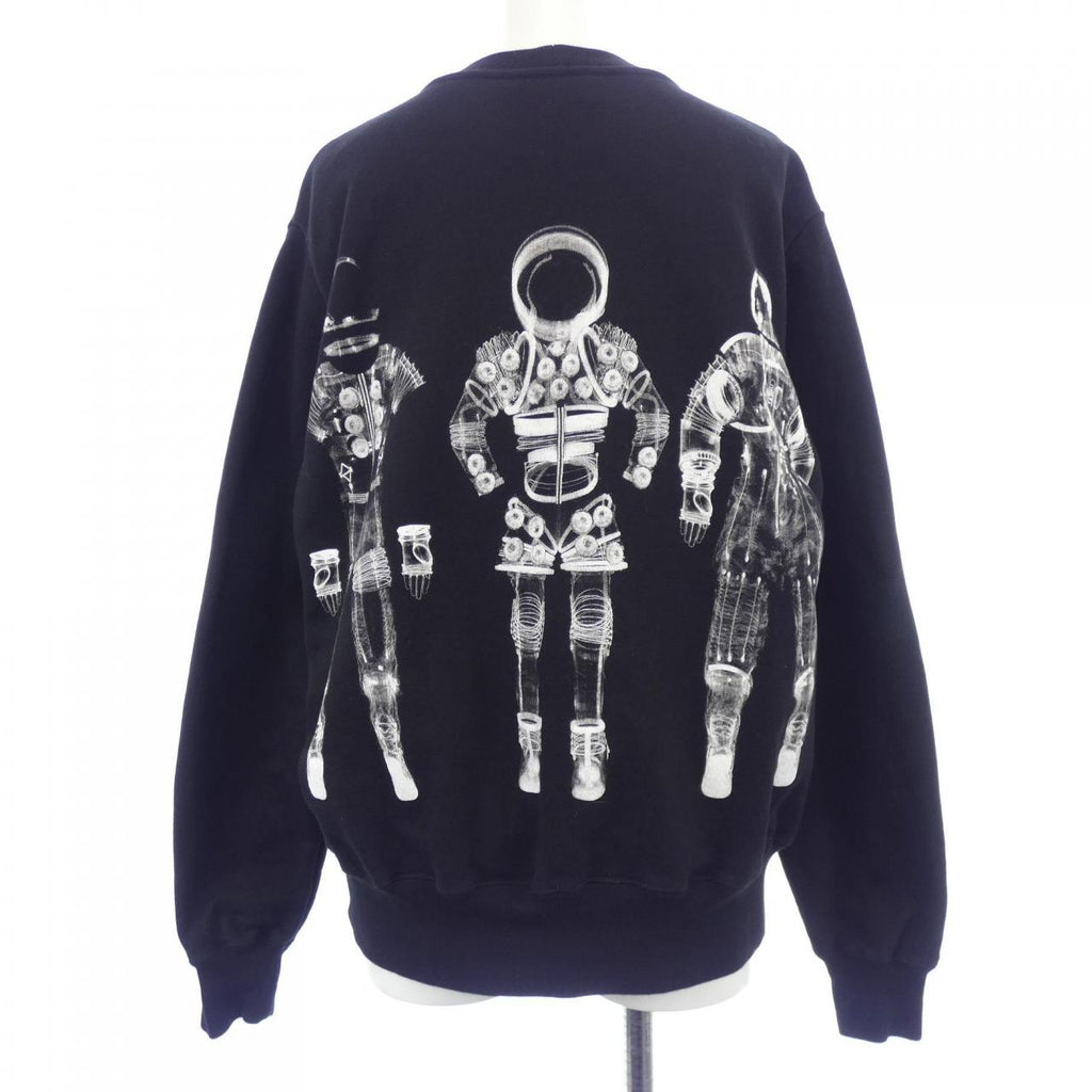 Chanel P57465K07601 Sweatshirt