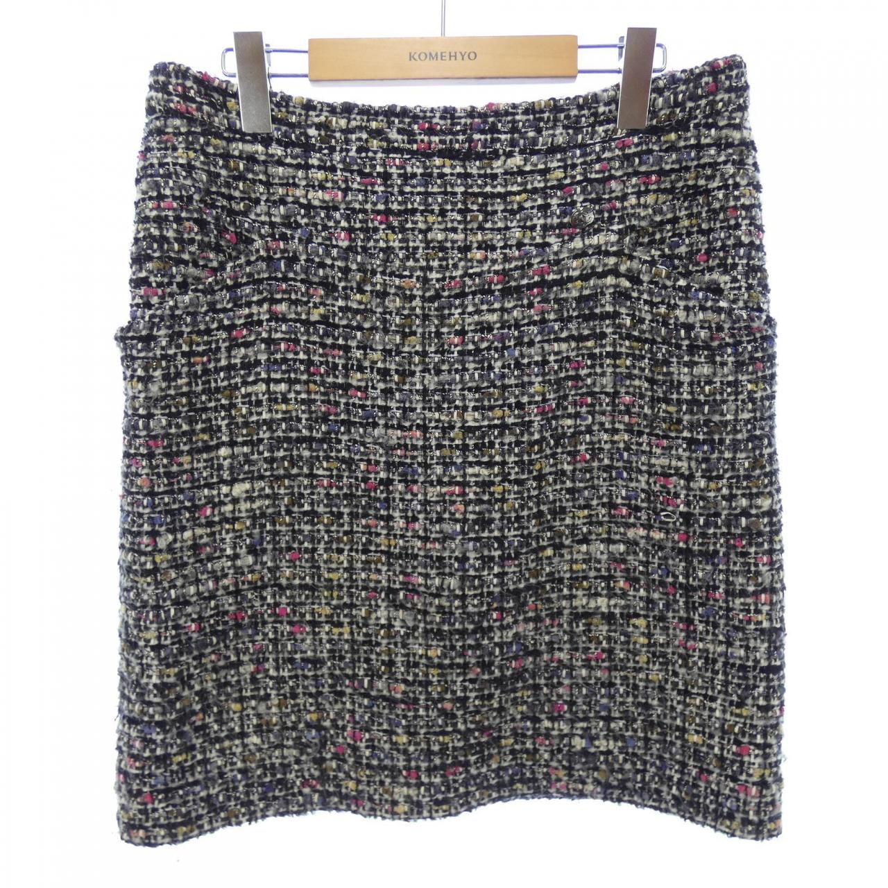 Chanel P39069V28216 Skirt