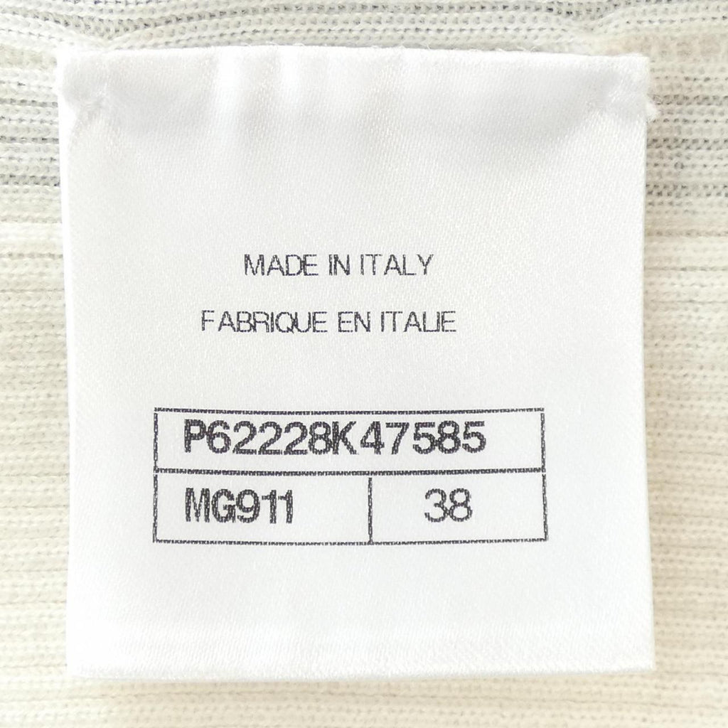 Chanel P62228K47585 Cashmere Knit