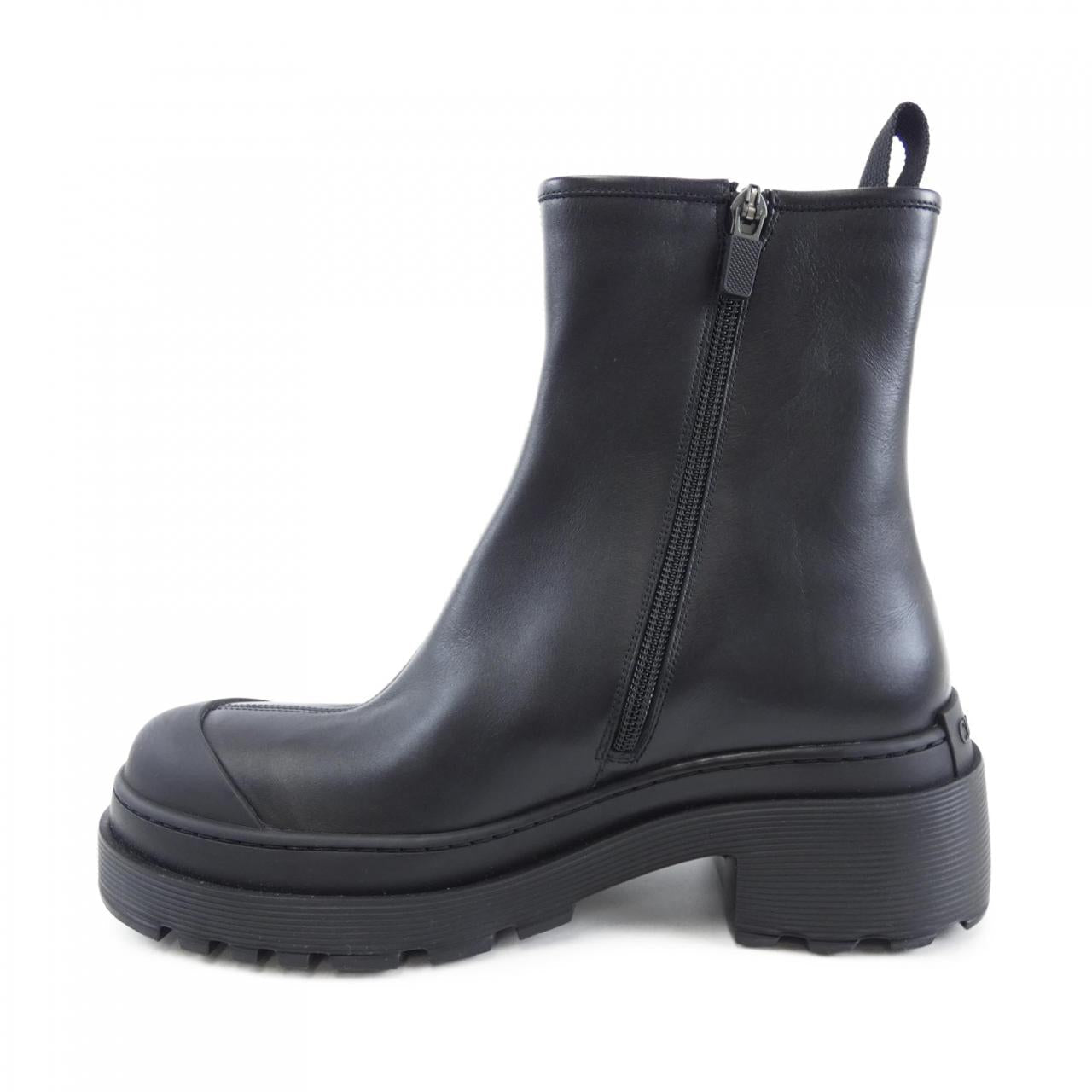 Christian Dior DIOR SYMBOL Soft Calfskin Boots