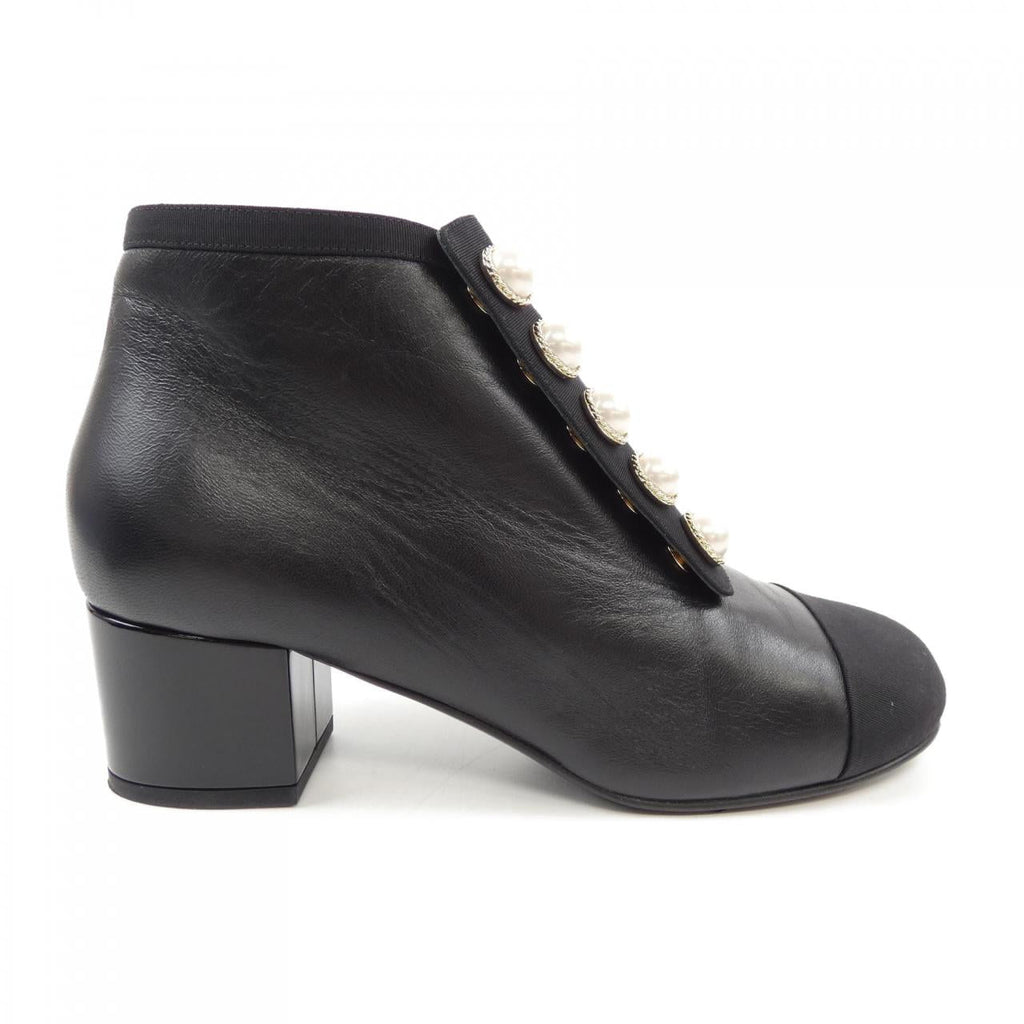 Chanel G33181Y50473 Lambskin Boots