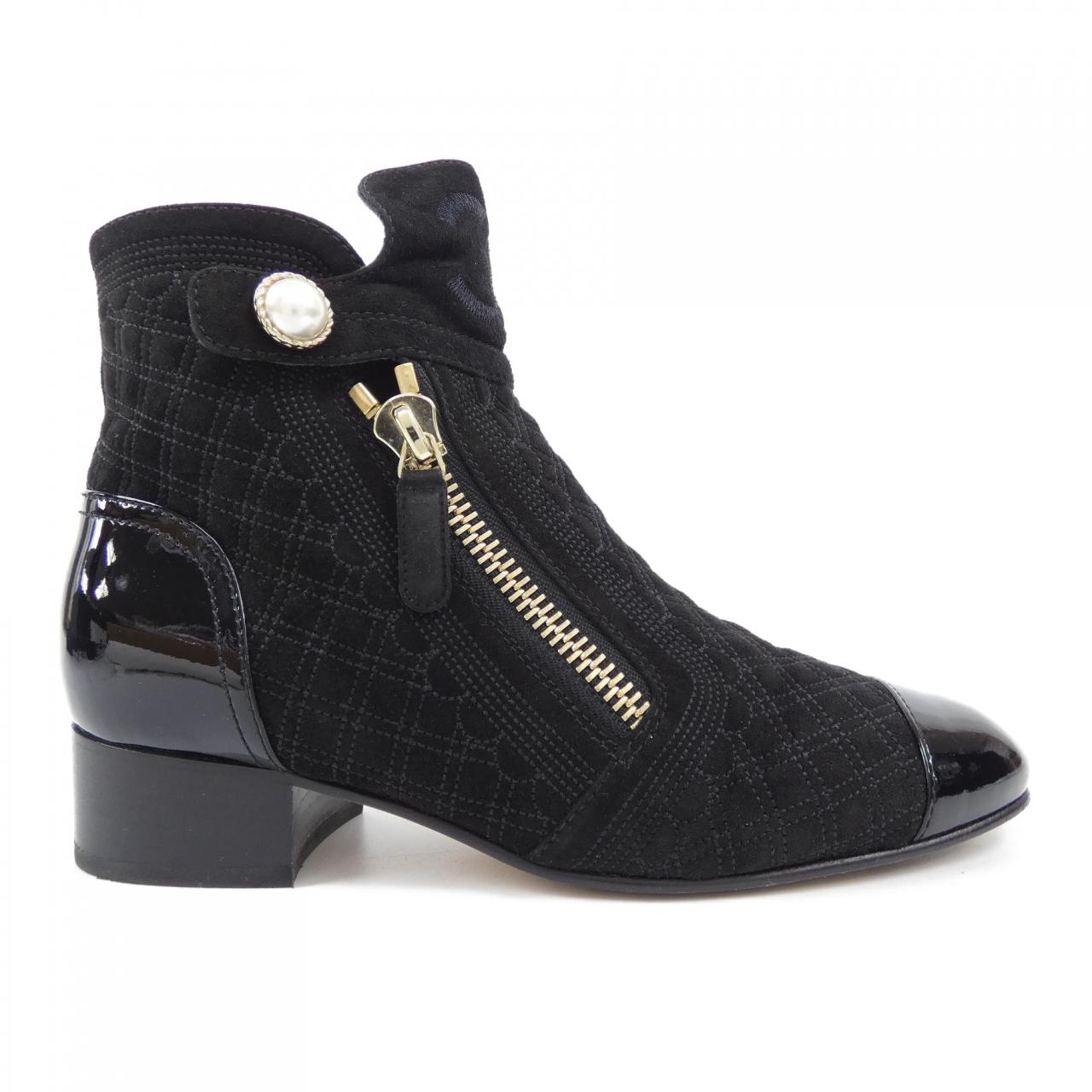 Chanel G34342Y51280 Kid Suede Patent Calfskin Boots