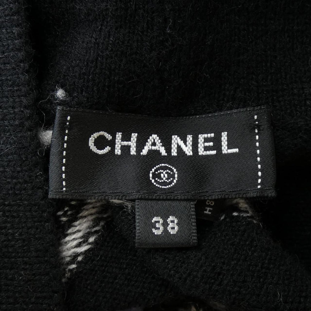 Chanel P72294K10398 Cashmere Hoodie