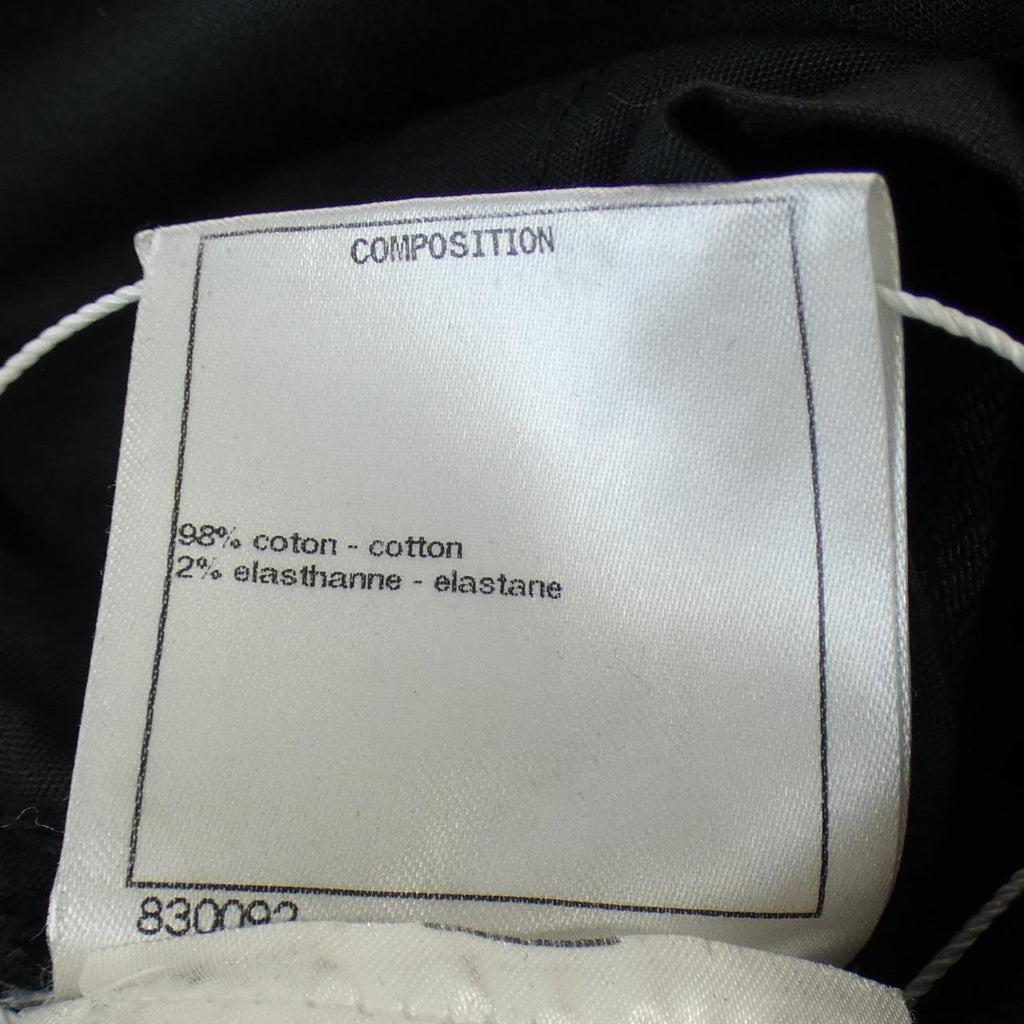 Chanel P58418V44384 Jeans