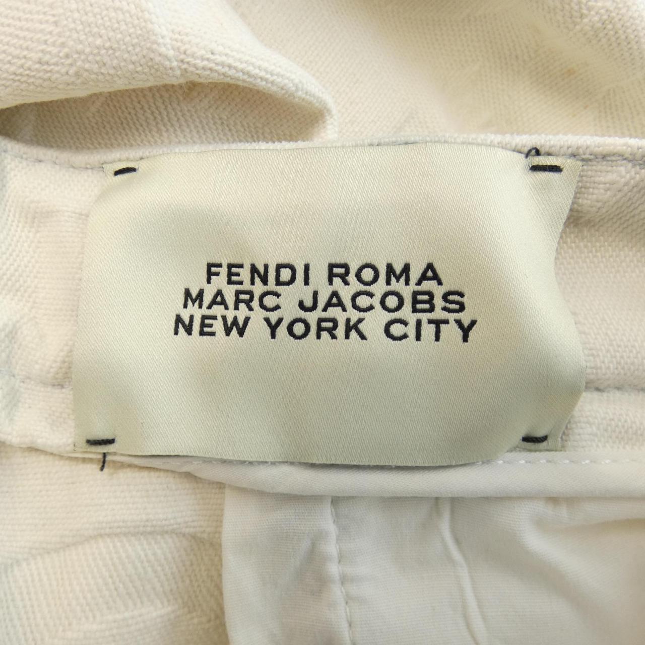Fendi FLQ562 AXBD Skirt
