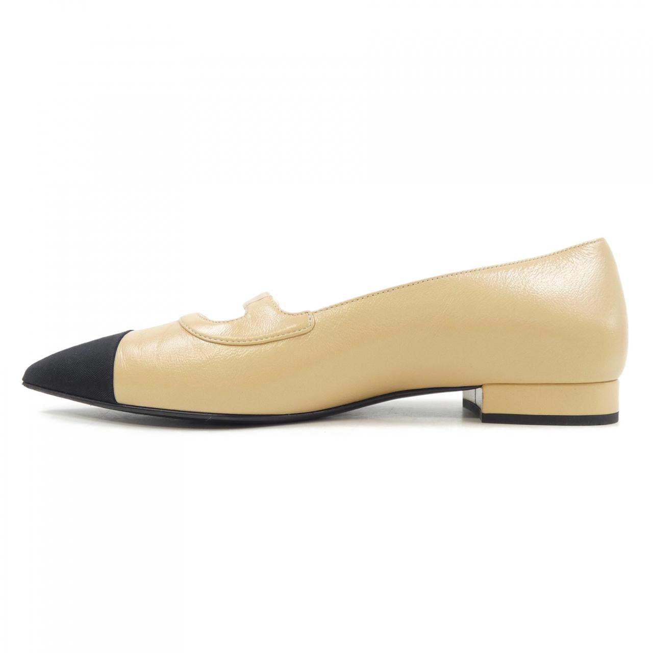Chanel G45763B17113 Shiny Lambskin Flat Shoes