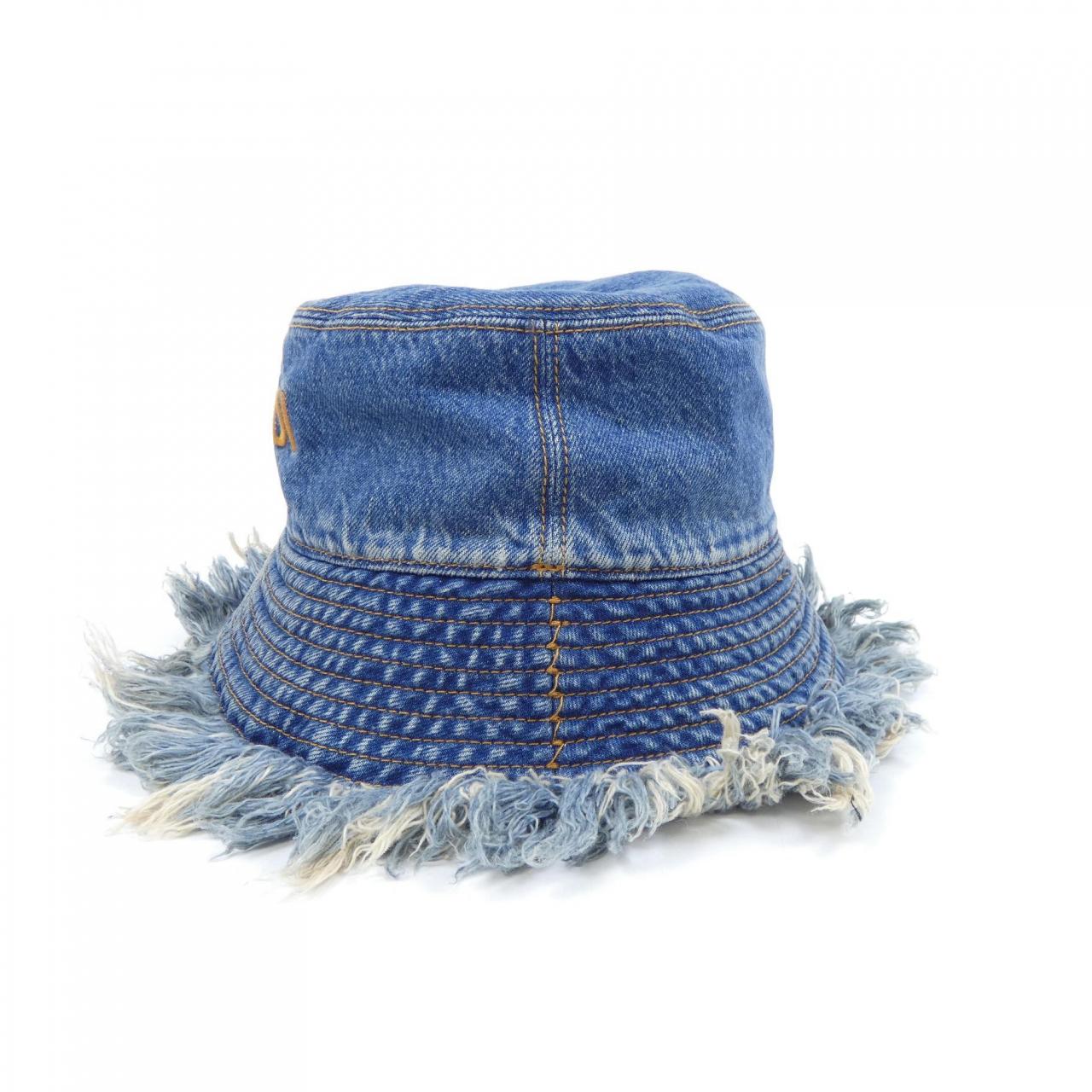 Fendi FXQ963 AN9JS Hat