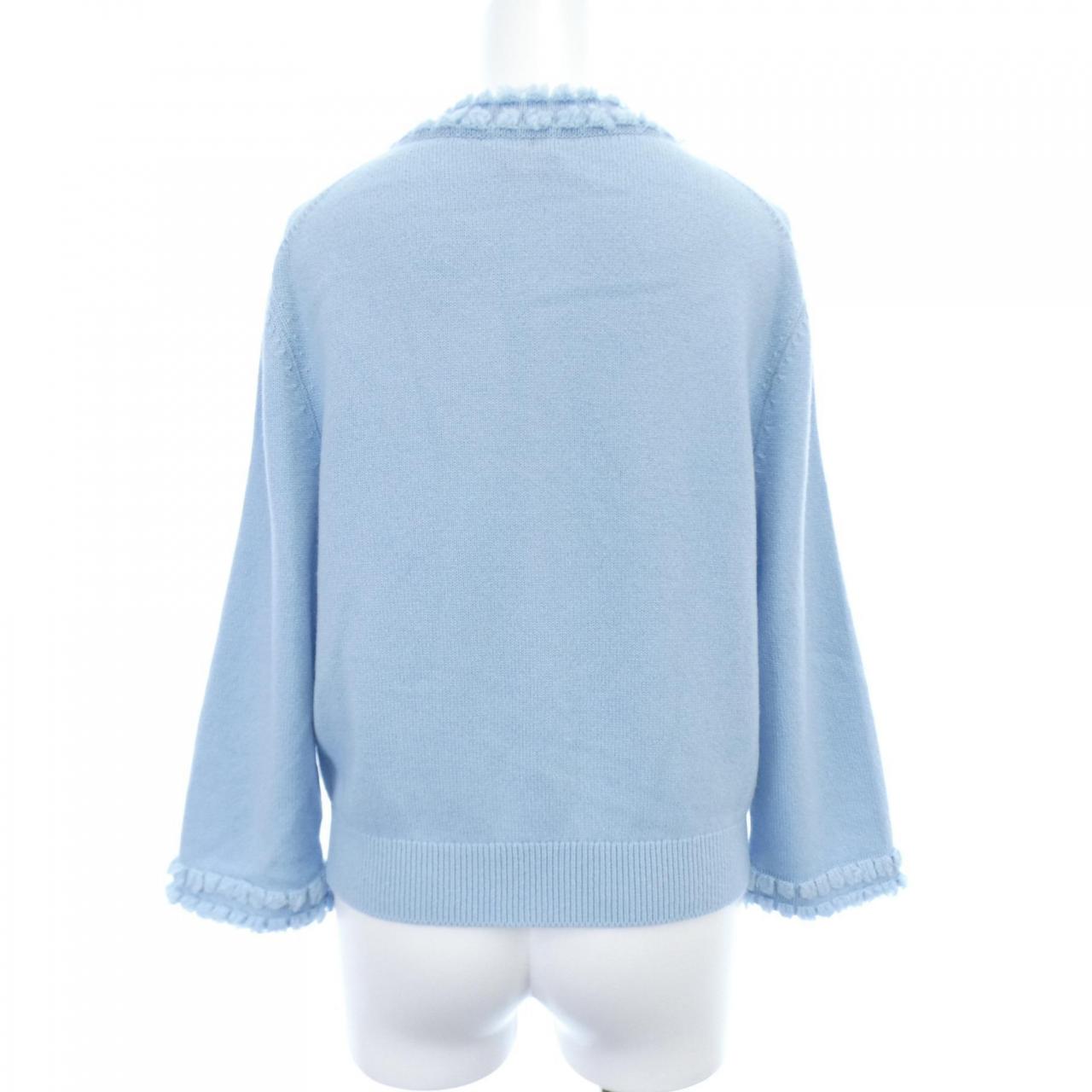 Chanel P79490K11499 Cashmere igan