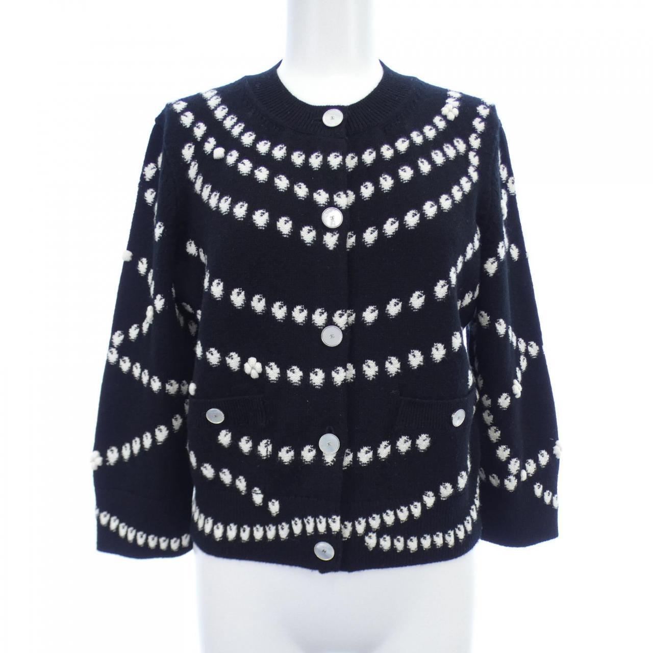Chanel P79270K11420 Cashmere igan