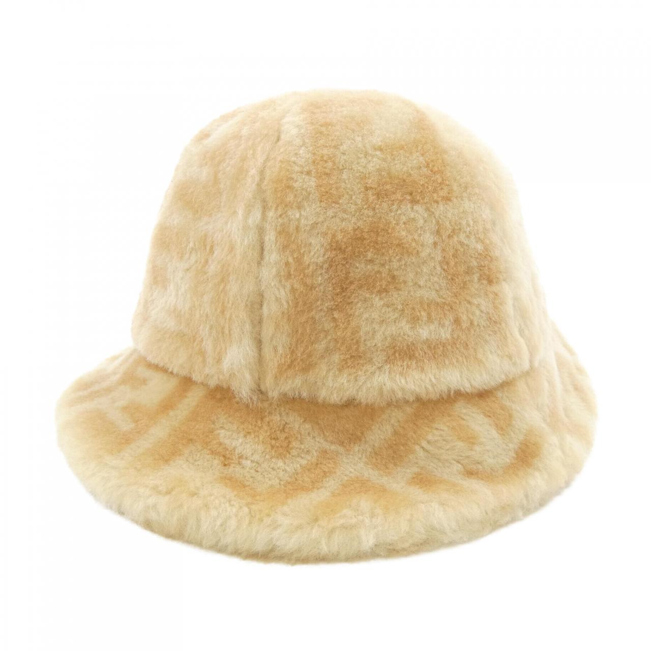 Fendi FXQ632 AIX8 Shearling Hat