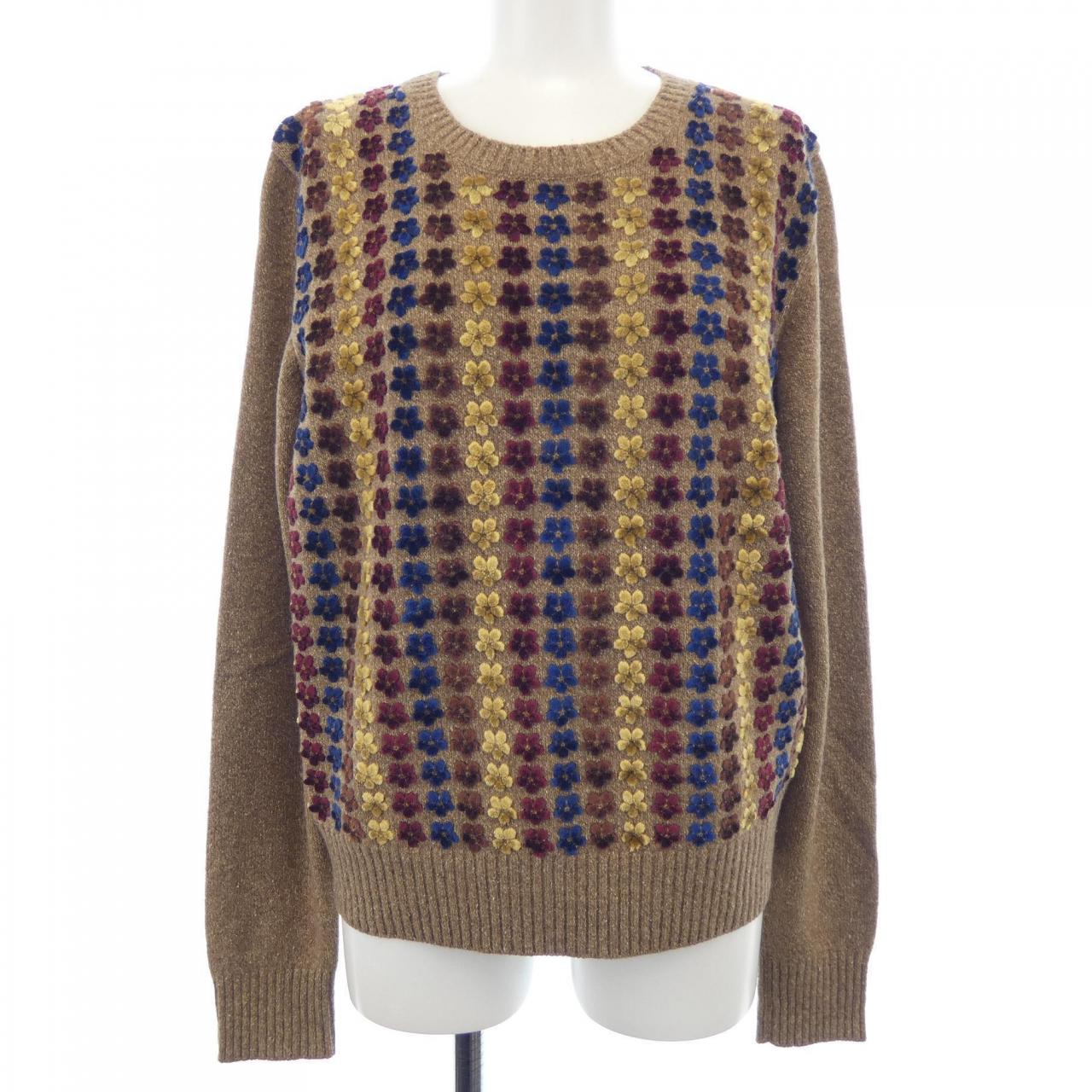 Chanel P52452K06750 Cashmere Knit