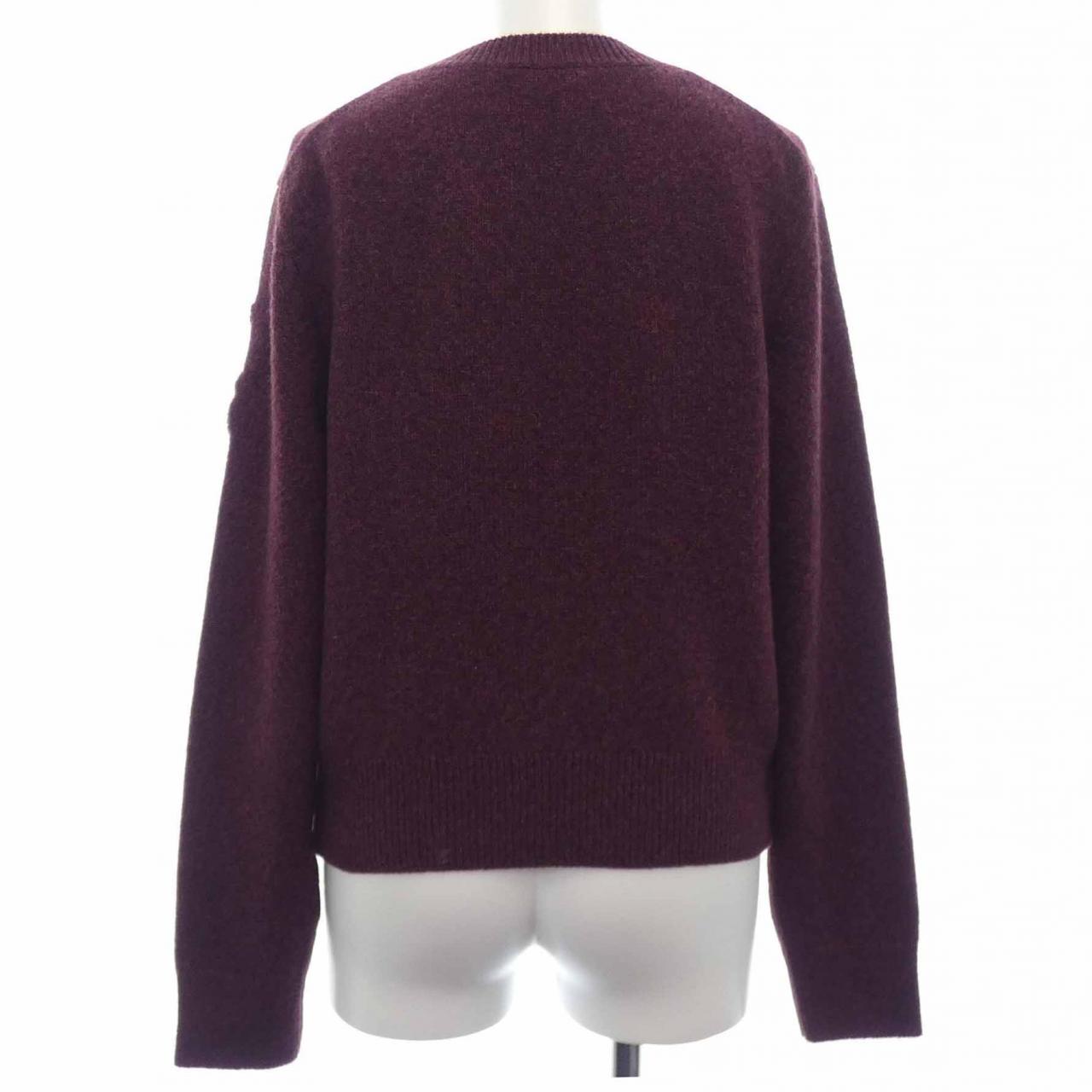 Chanel P77562K11218 Cashmere Knit