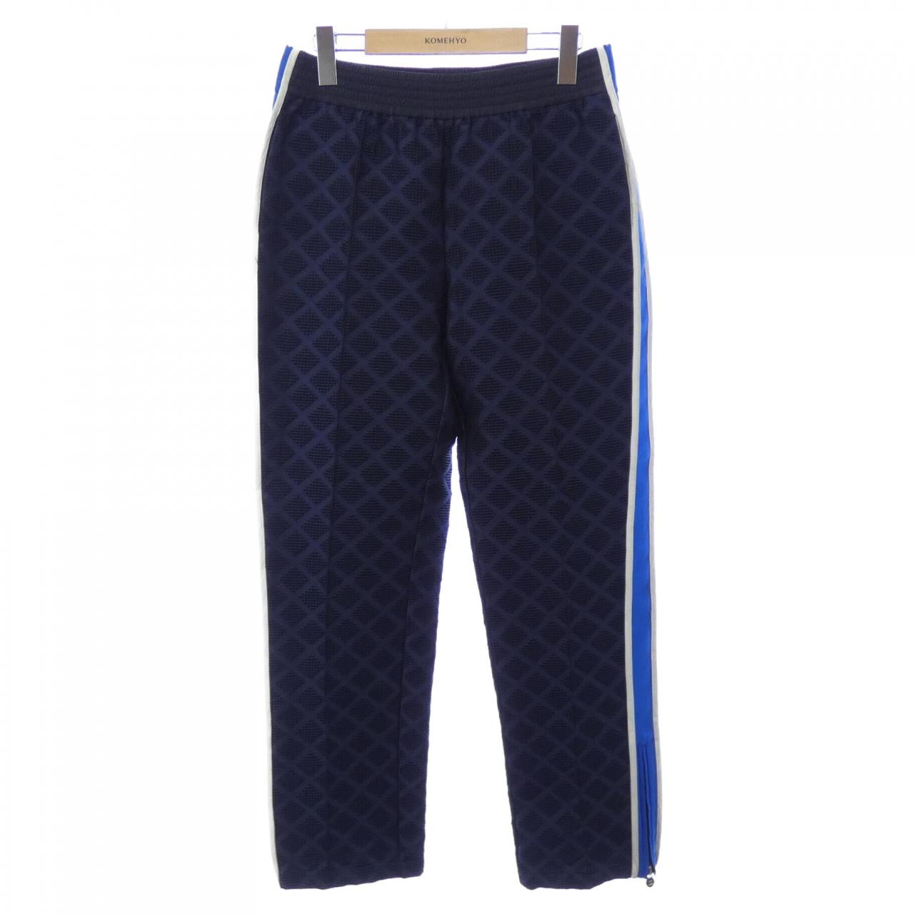 Chanel P58261V44136 Pants