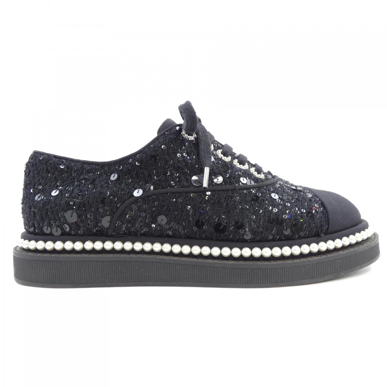 Chanel G32357Y51652 Sneakers