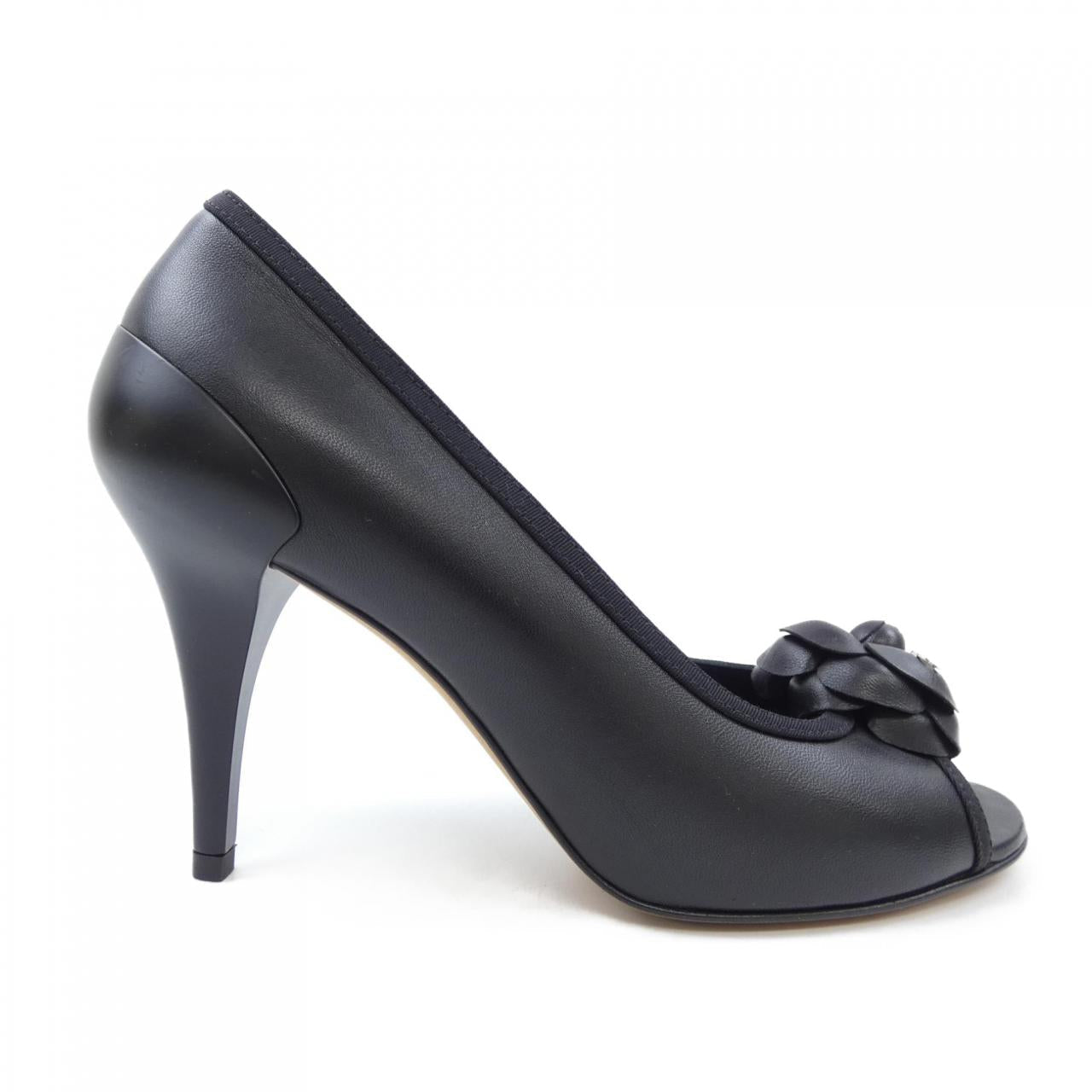Chanel G30735X01000 Pumps