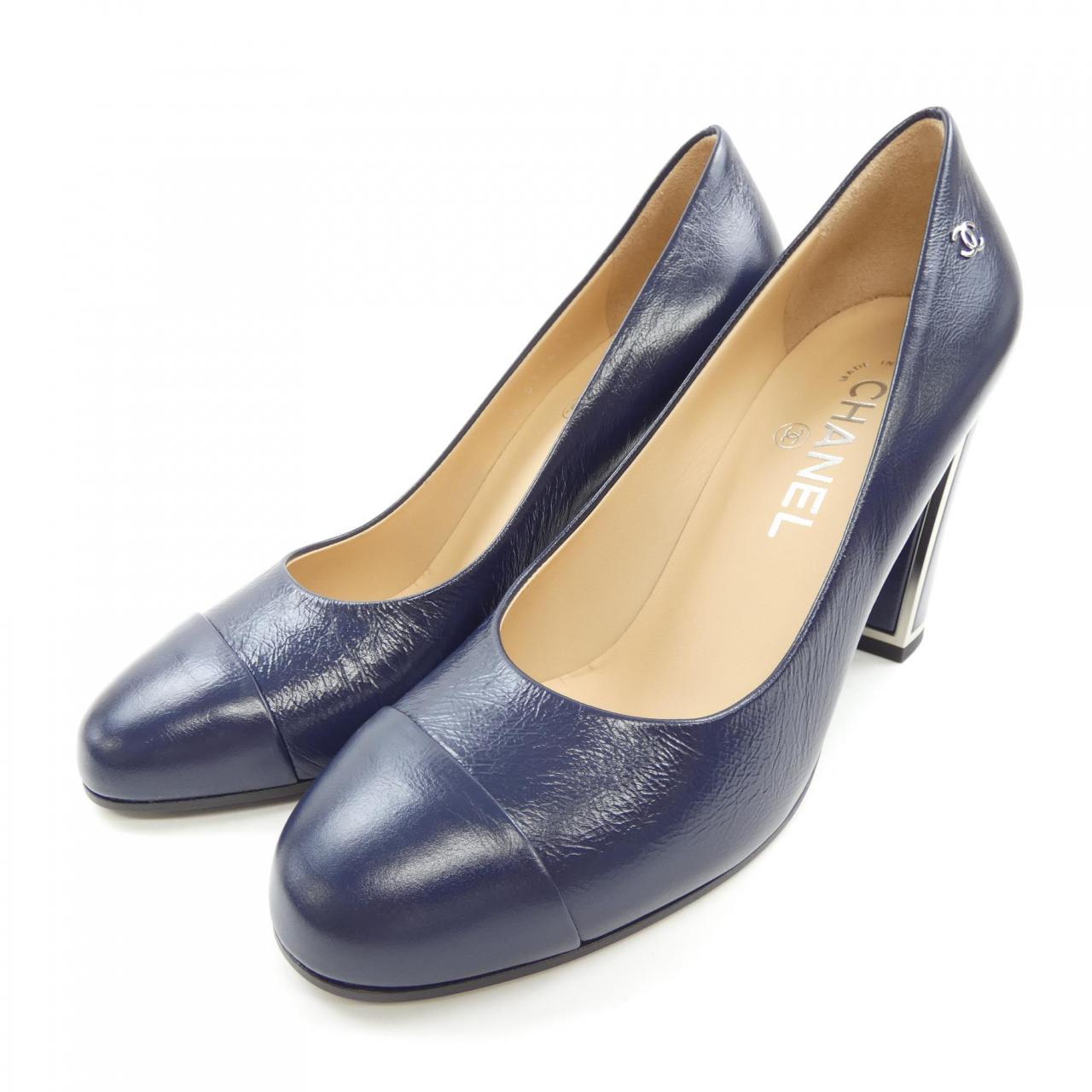Chanel G31655X51384 Calfskin Pumps