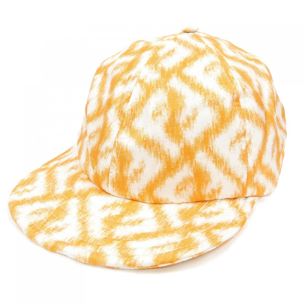 Fendi FXQ961 AN9L TU Hat