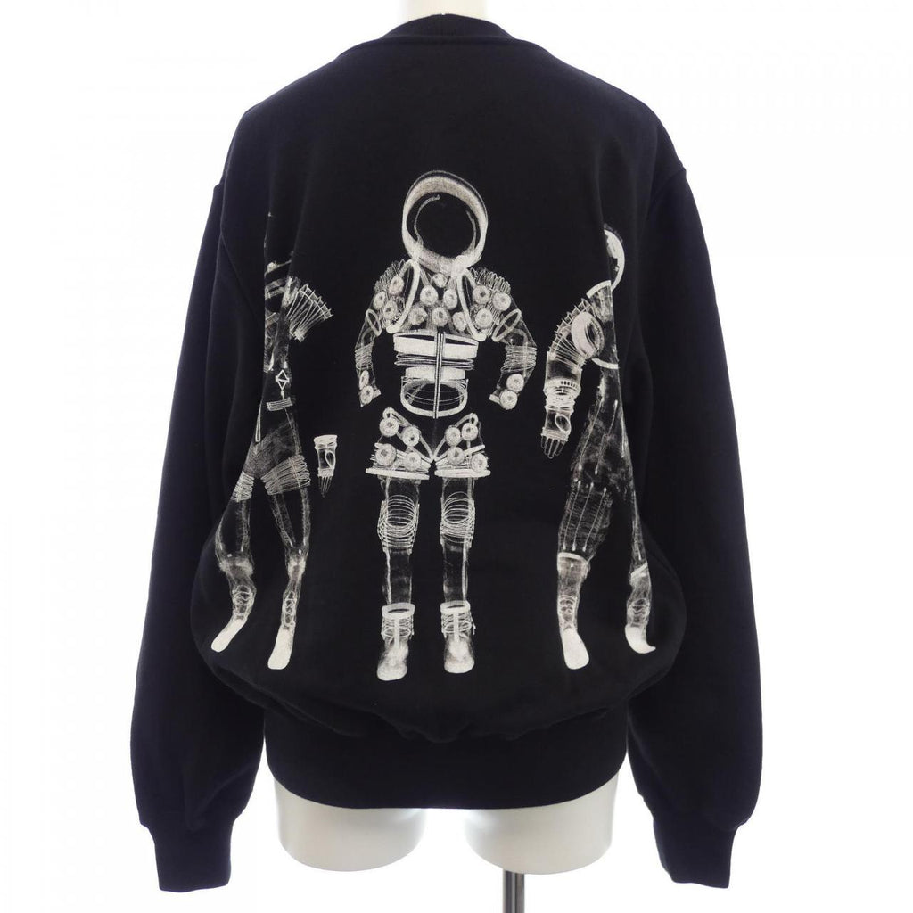 Chanel P57465K07601 17K Sweatshirt
