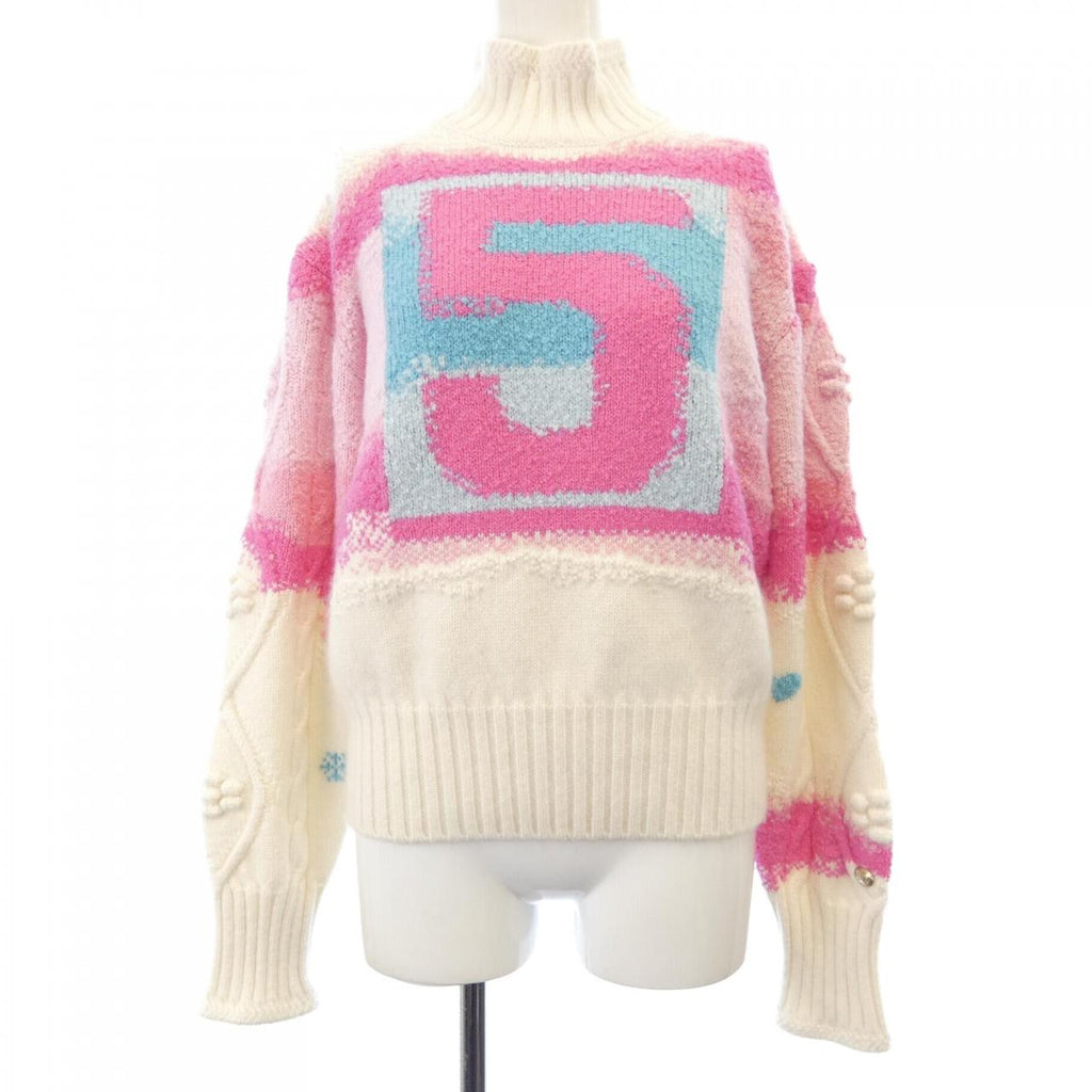 Chanel P73247K10553 22N Cashmere Knit