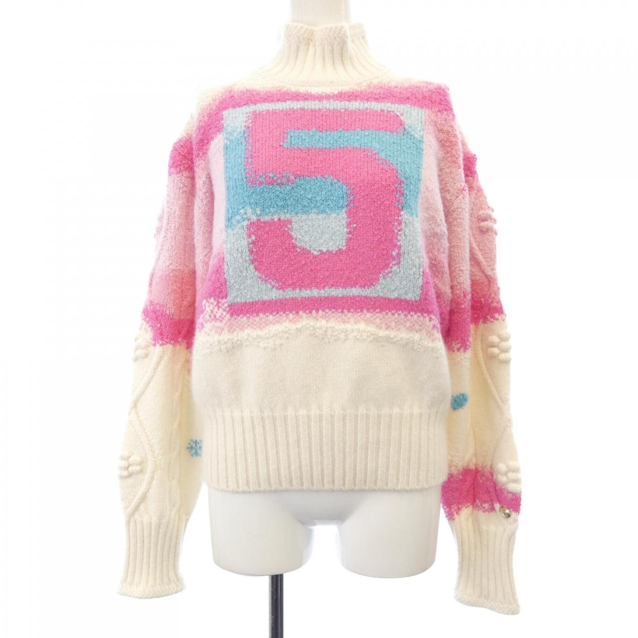 Chanel P73247K10553 22N Cashmere Knit