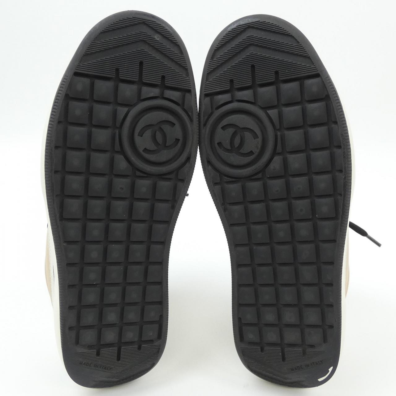 Chanel G45212B14072 Lambskin/Suede Calfskin Sneakers