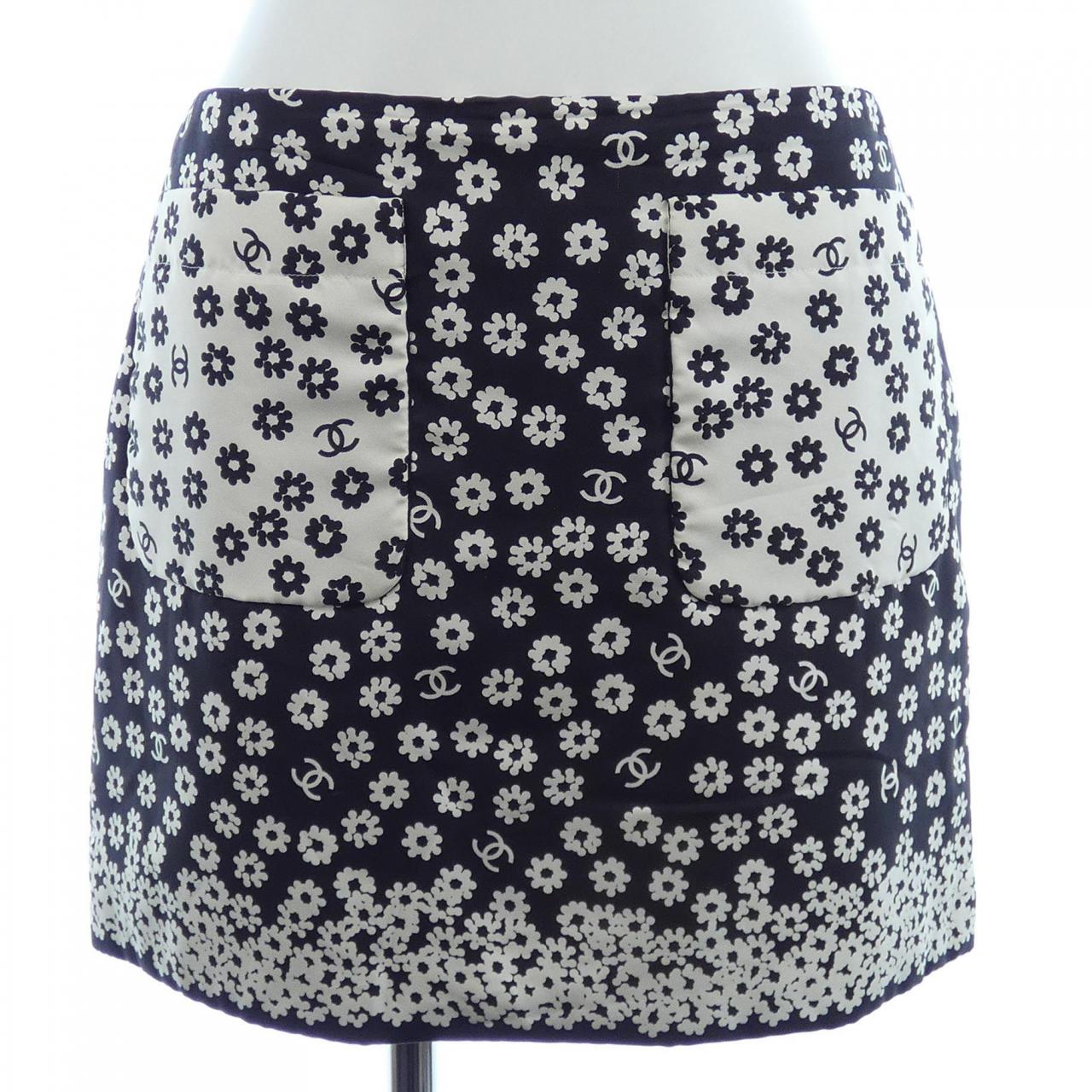 Chanel Silk Skirt