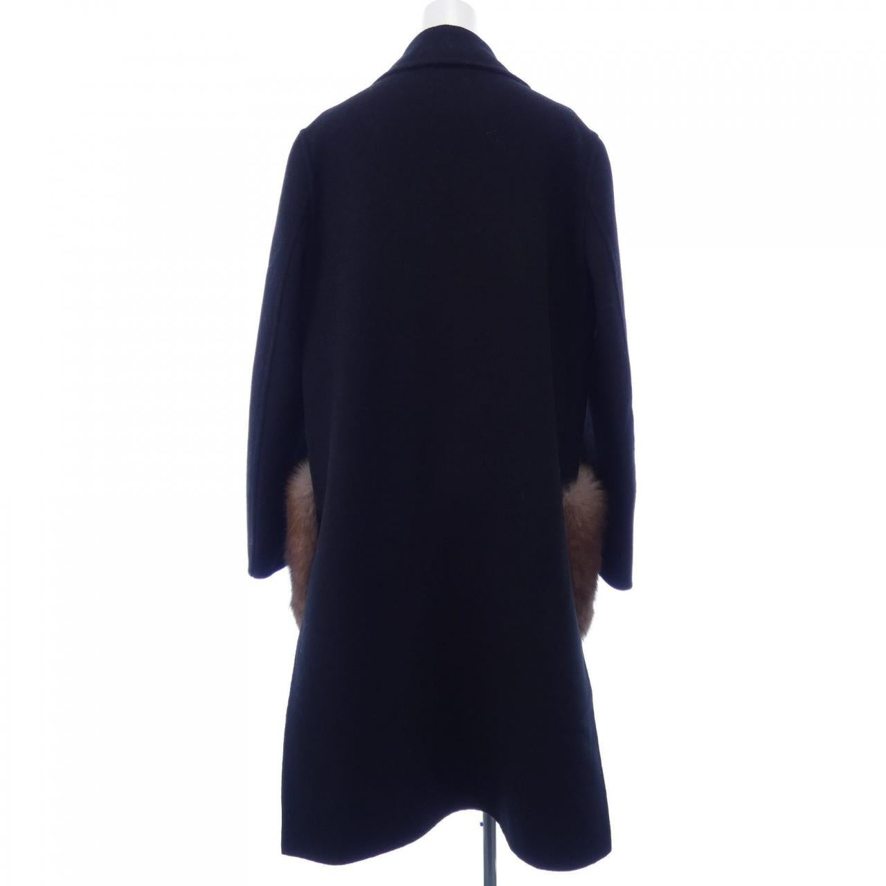 Fendi FF8521 A5G0 Wool Fox Pocket Coat