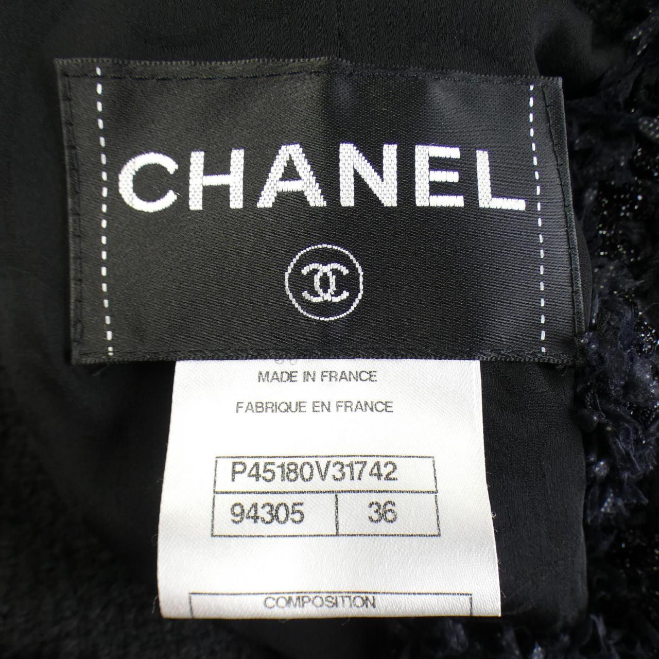 Chanel P45180V31742 Coat