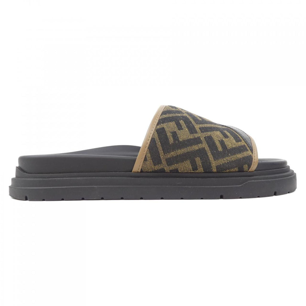 Fendi 7X1674 Sandals
