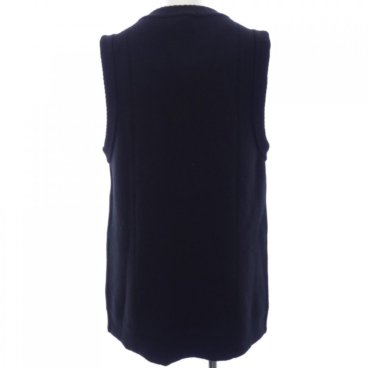 Chanel P77855K11239 Cashmere Vest