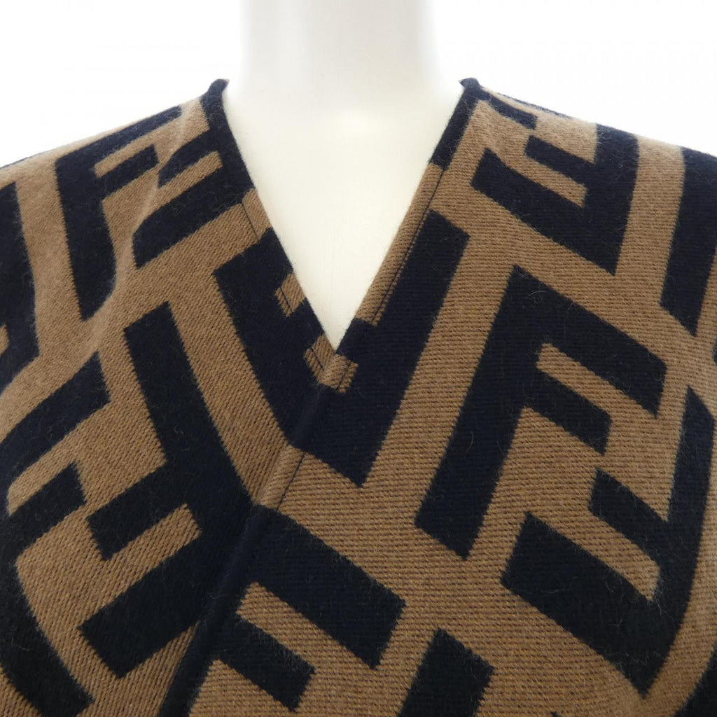Fendi FXX636 A3Q1 Cape