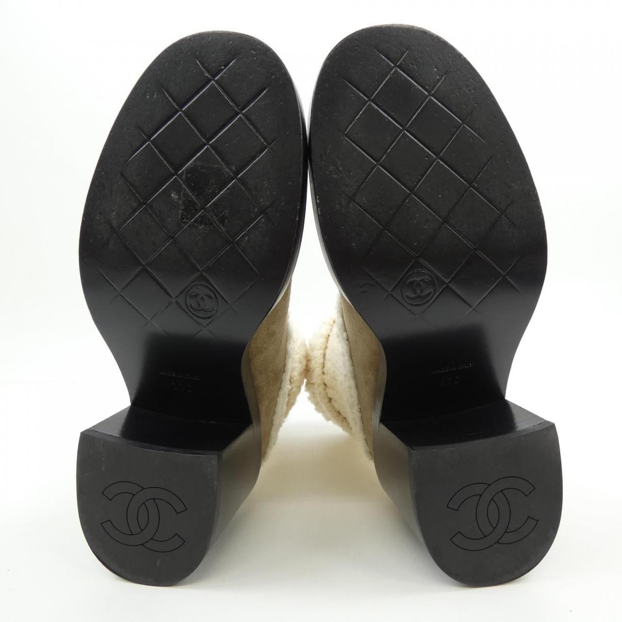 Chanel G46038B18433 Knit Calfskin Boots