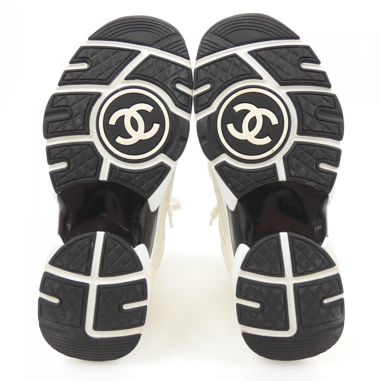 Chanel G39230X56653 Suede Calfskin Sneakers