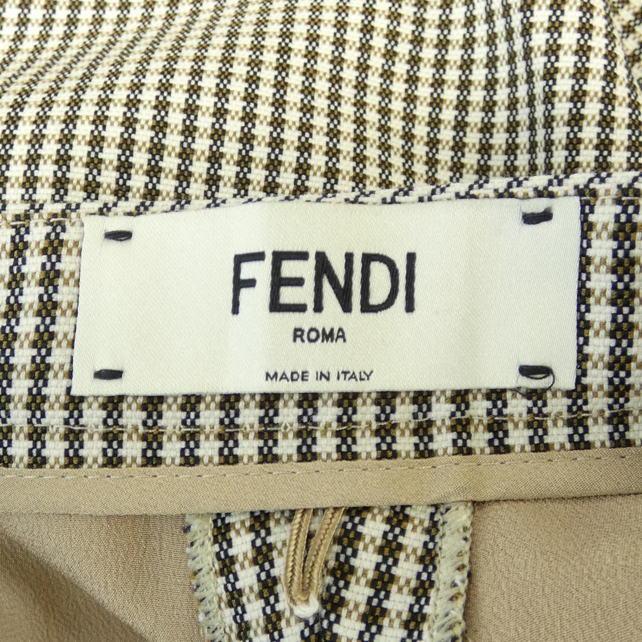 Fendi FR6410 AKSM Shorts
